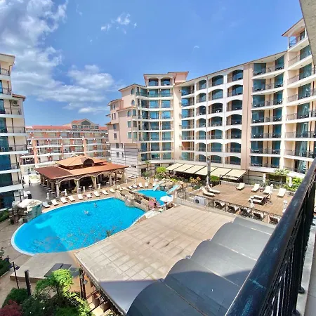 Karolina Hotel - Private Apartment - Sunny Beach ساني بيتش